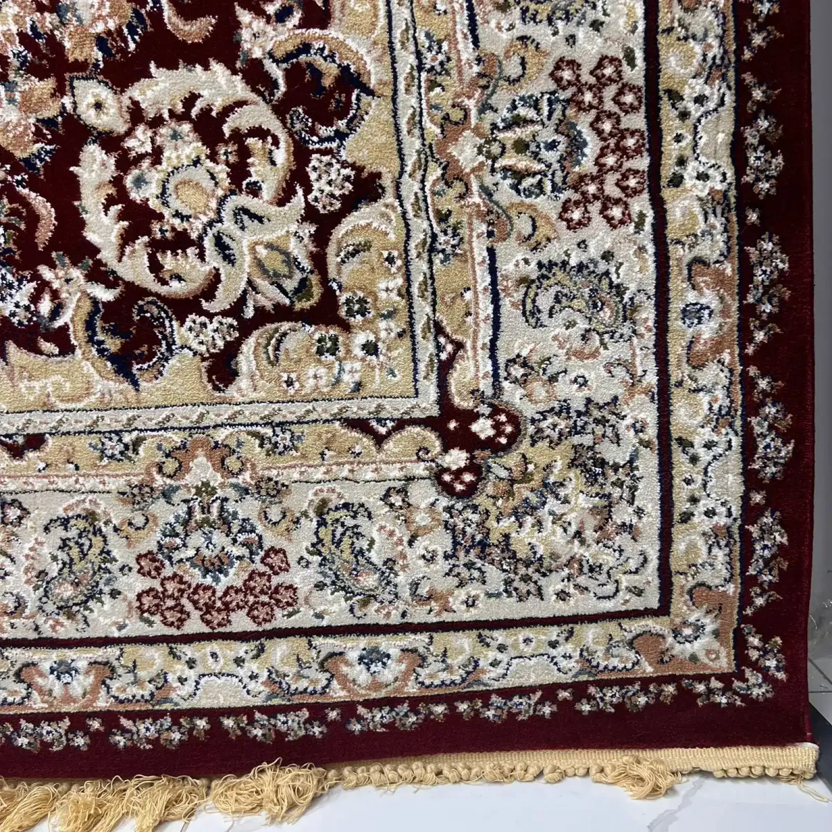 سجاد تركي مرسيليا 2799A كلاسيك مظغوط فاخر احمر مقاس 100*200